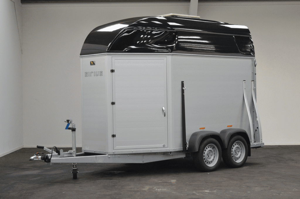 Foto DEMO: Sirius S77 twee paards trailer