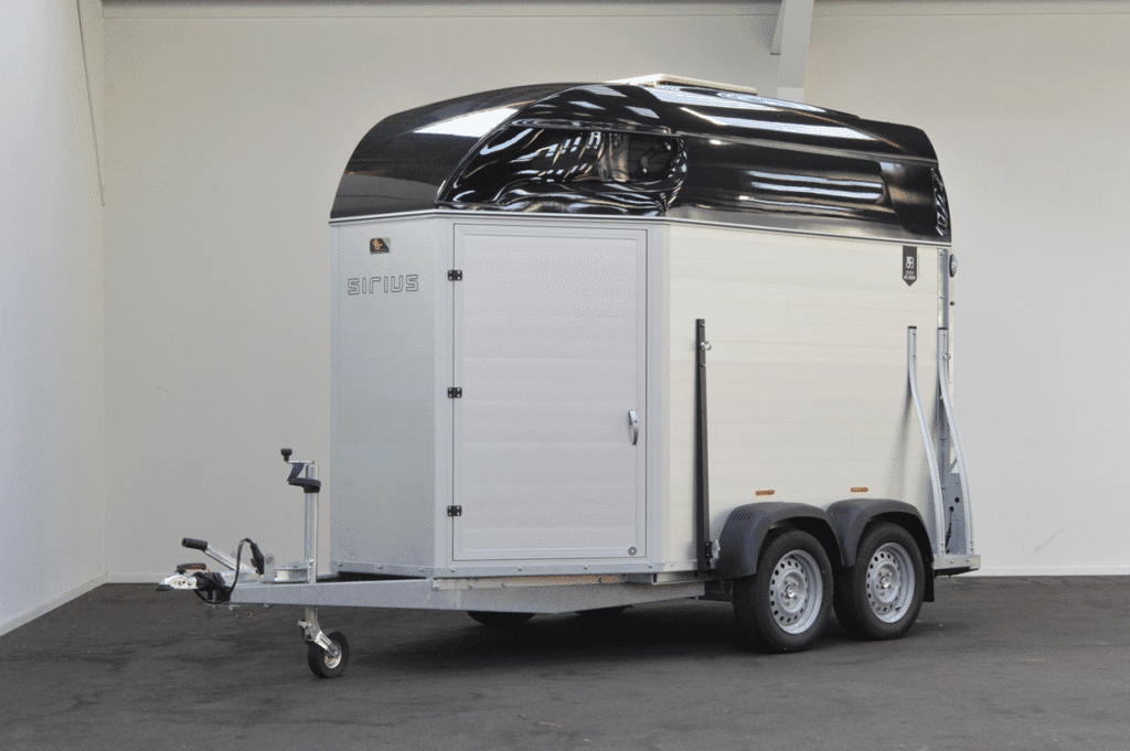 Foto DEMO: Sirius S77 twee paards trailer