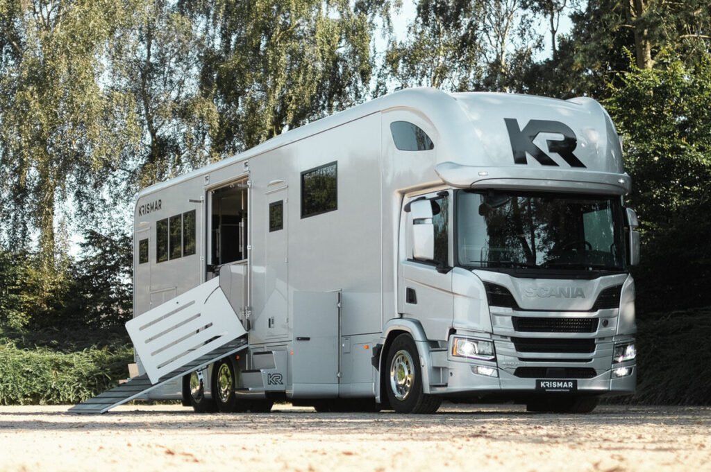 Foto Scania Professional 7 paarden