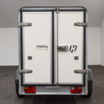 Henra gesloten bakwagen 315x138x160 1350Kg