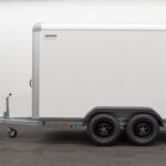 Henra gesloten bakwagen 465x184x220 2700Kg