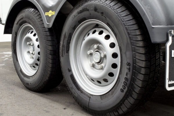 Humbaur HKPA 263217 gesloten aanhangwage - Afbeelding 13