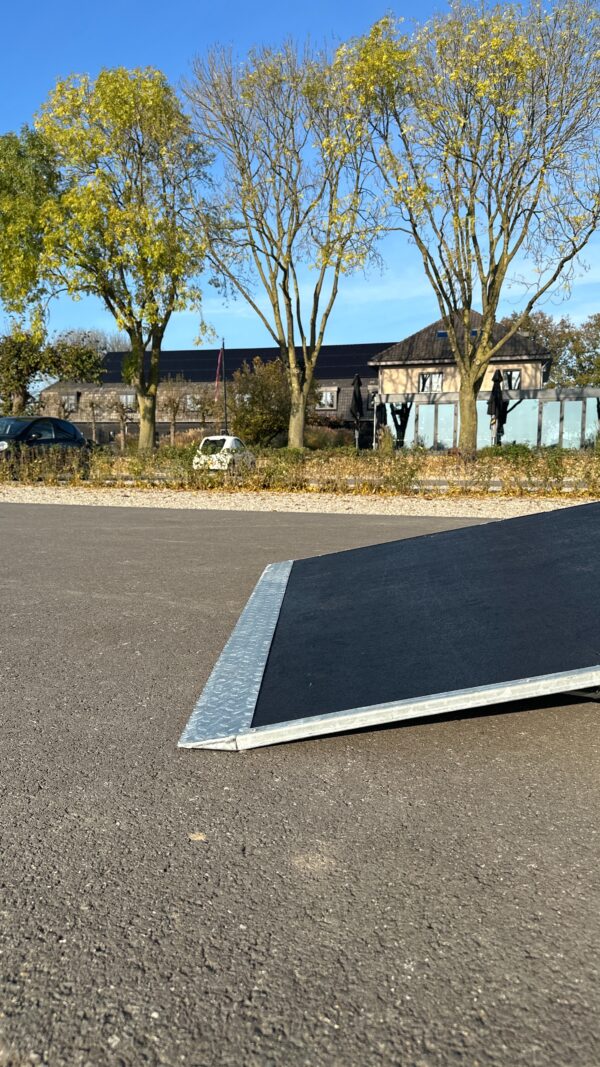 Sirius G170-H aluminium 451x171x242 - Afbeelding 3