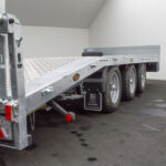 Nugent Machinetransporter B5523T Beavertail Alu + Achterklep