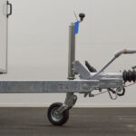 Henra gesloten bakwagen 265x158x190 1350Kg