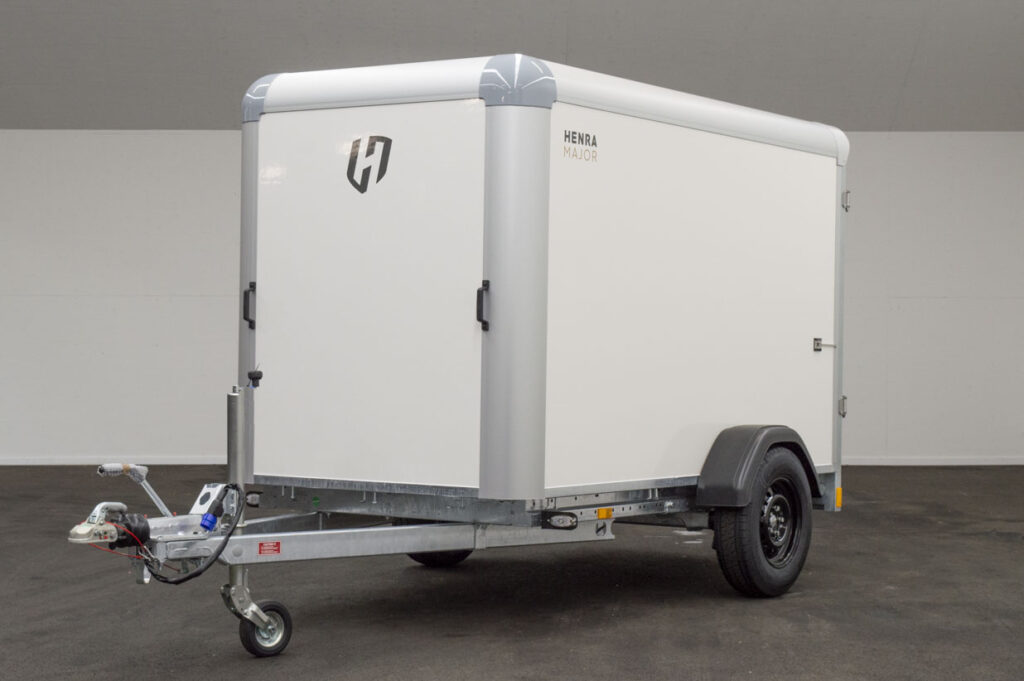Foto Henra gesloten bakwagen 265x158x190 1350Kg