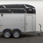 Humbaur Equitos Alu Plus 2400 + zadelkamer