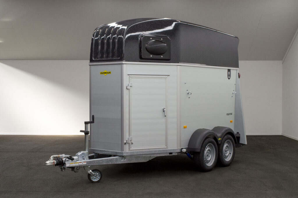 Productafbeelding: Humbaur Equitos Alu Plus 2400 + zadelkamer