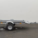Walltrailer met zijschotten