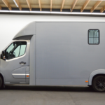 Enkele cabine van Vigo horsetruck met handgeschakelde versnellingsbak en cruisecontrol
