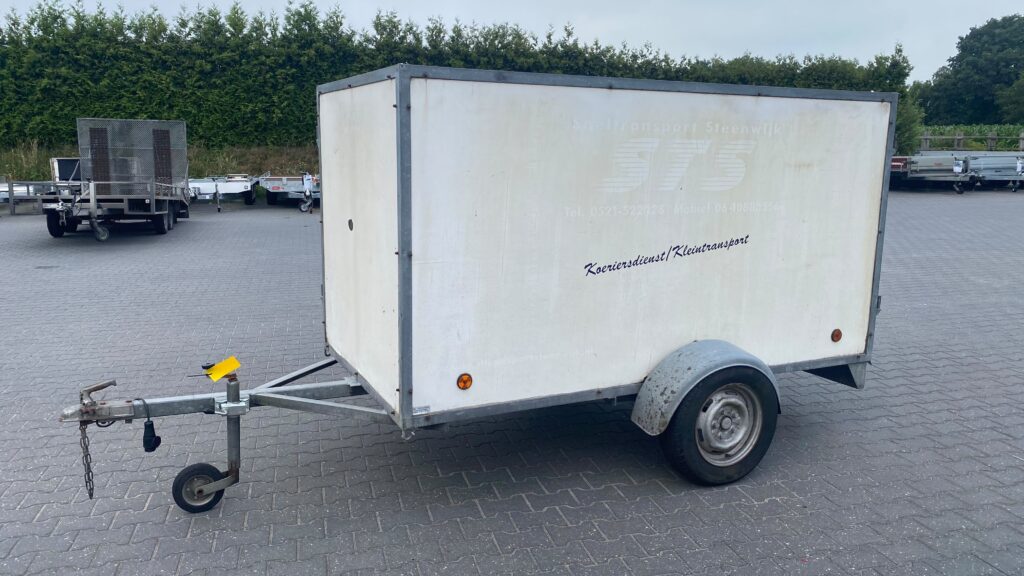 Foto Gesloten 750 kg bakwagen
