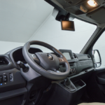 Detail van de hoogwaardige afwerking van deze Renault Master occasion horsetruck