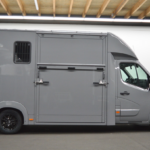 Cabine van Vigo horsetruck met cruisecontrol en airconditioning