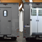 Luxe 2-paards horsetruck uit 2023 met enkele cabine en nieuwe Vigo opbouw