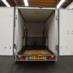 Syma 2000kg gesloten bakwagen