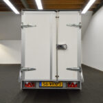 Syma 2000kg gesloten bakwagen